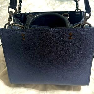Coach Rogue 25 metallic blue